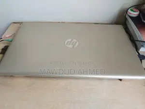 Laptop HP Pavilion 15-Cs3063cl 4GB Intel Core I5 HDD+SSD 1T