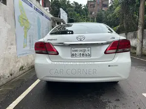টয়োটা প্রিমিও ২০১৯ পার্ল