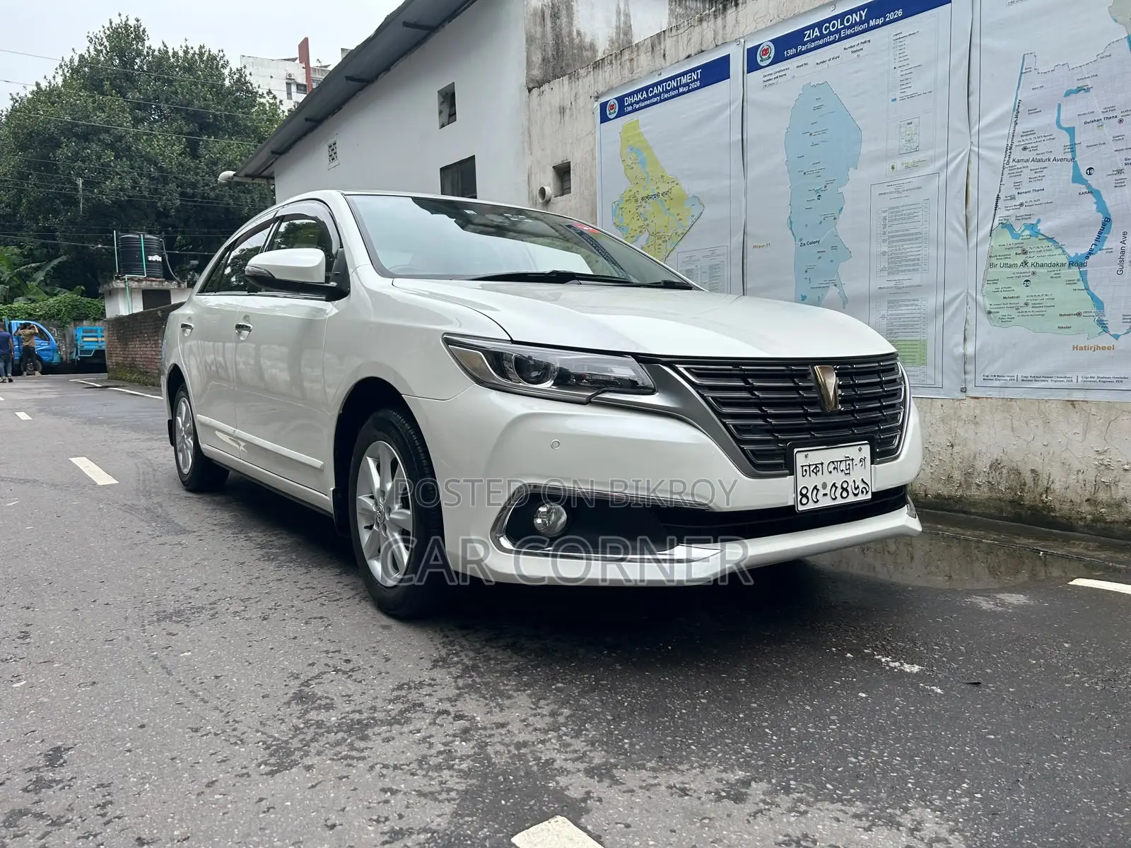 টয়োটা প্রিমিও ২০১৯ পার্ল