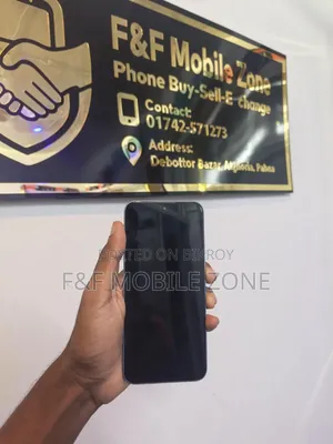 টেকনো স্পার্ক ৪০ প্রো ১২৮ জিবি নীল