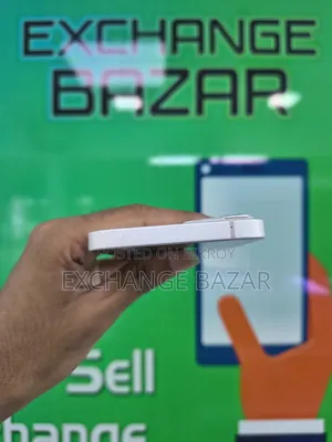 অ্যাপল আইফোন ১৩ ১২৮ জিবি হোয়াইট
