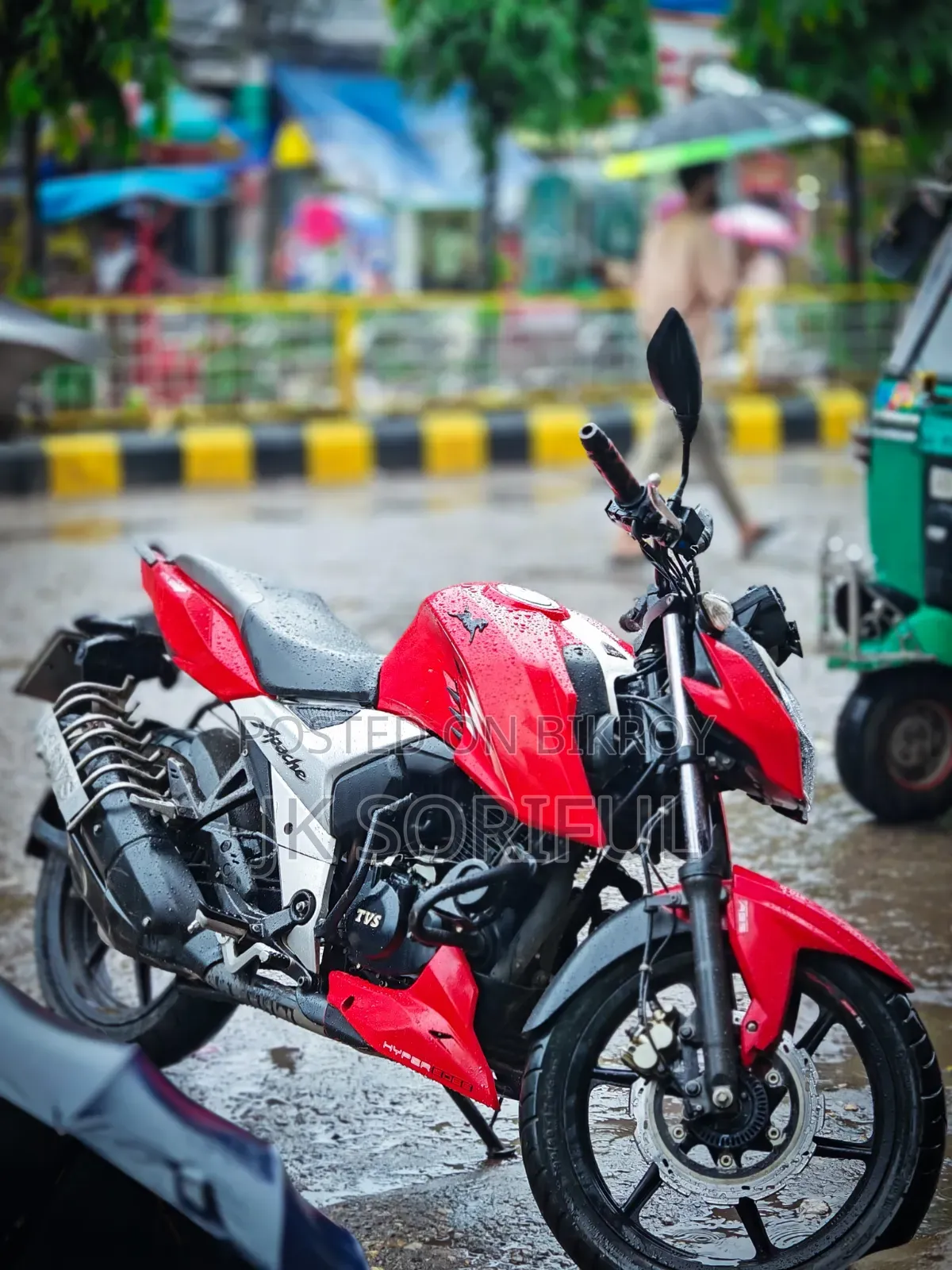 TVS Apache 160 4V 2023 Red