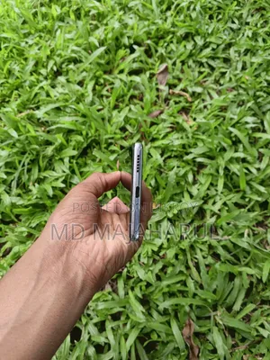 টেকনো ক্যামন ৪০ ২৫৬ জিবি