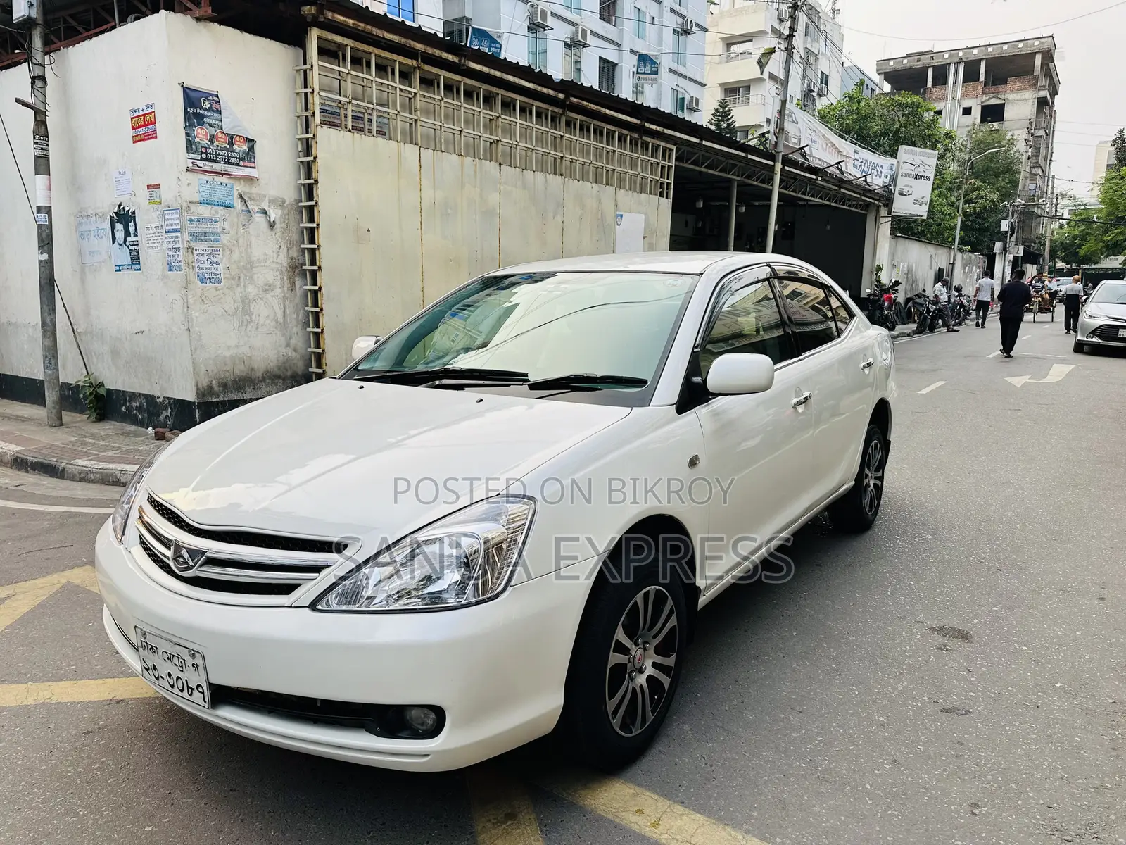 টয়োটা অ্যালিওন ২০০৬ পার্ল
