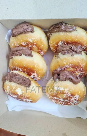 ডোনাট ও একলেয়ার