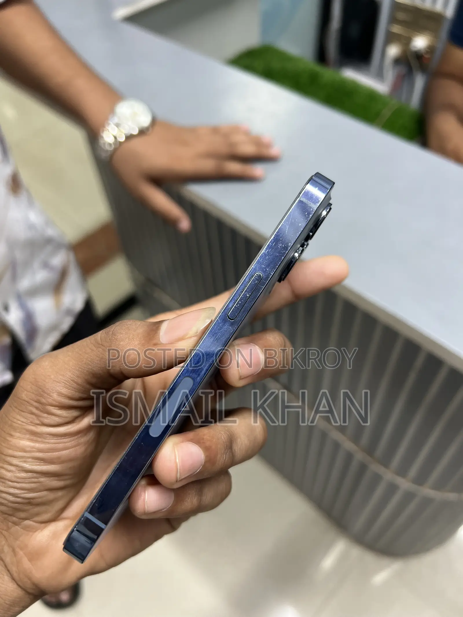 অ্যাপল আইফোন ১৩ প্রো ১২৮ জিবি ব্লু