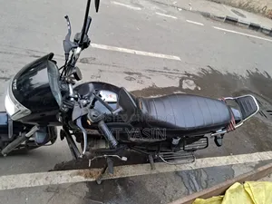 TVS Radeon 2019 Black