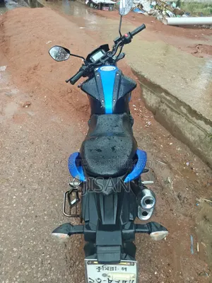 সুজুকি গিক্সার ২০২২ ব্লু