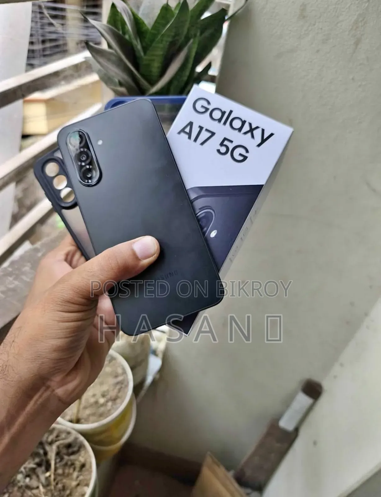 স্যামসাং গ্যালাক্সি এ১৭ ৫জি ১২৮ জিবি ব্ল্যাক