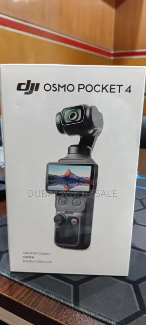 DJI Osmo Pocket 4 Creator Combo