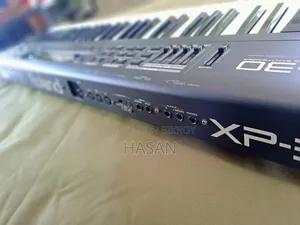 Roland Xp30 Keyboard