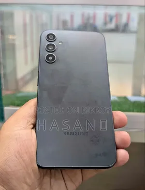 স্যামসাং গ্যালাক্সি এ১৭ ৫জি ১২৮ জিবি ব্ল্যাক