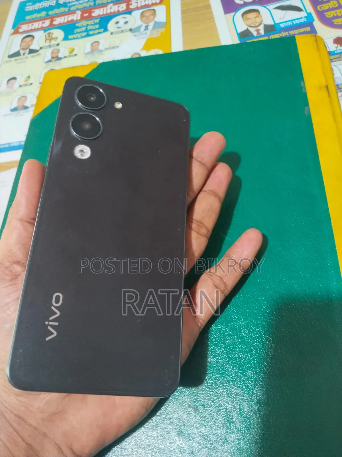 Vivo Y04 256 GB Black