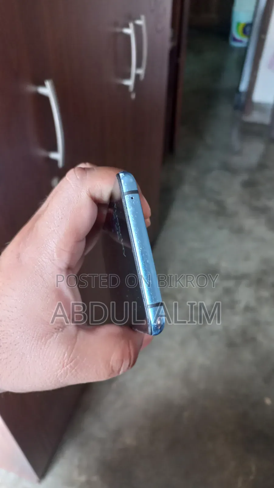 ওয়ানপ্লাস ৭টি ১২৮ জিবি নীল