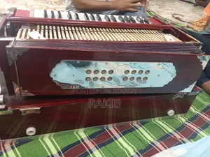 Scale Changer Harmonium