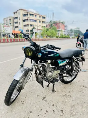 Bajaj Boxer 100 2011 Black