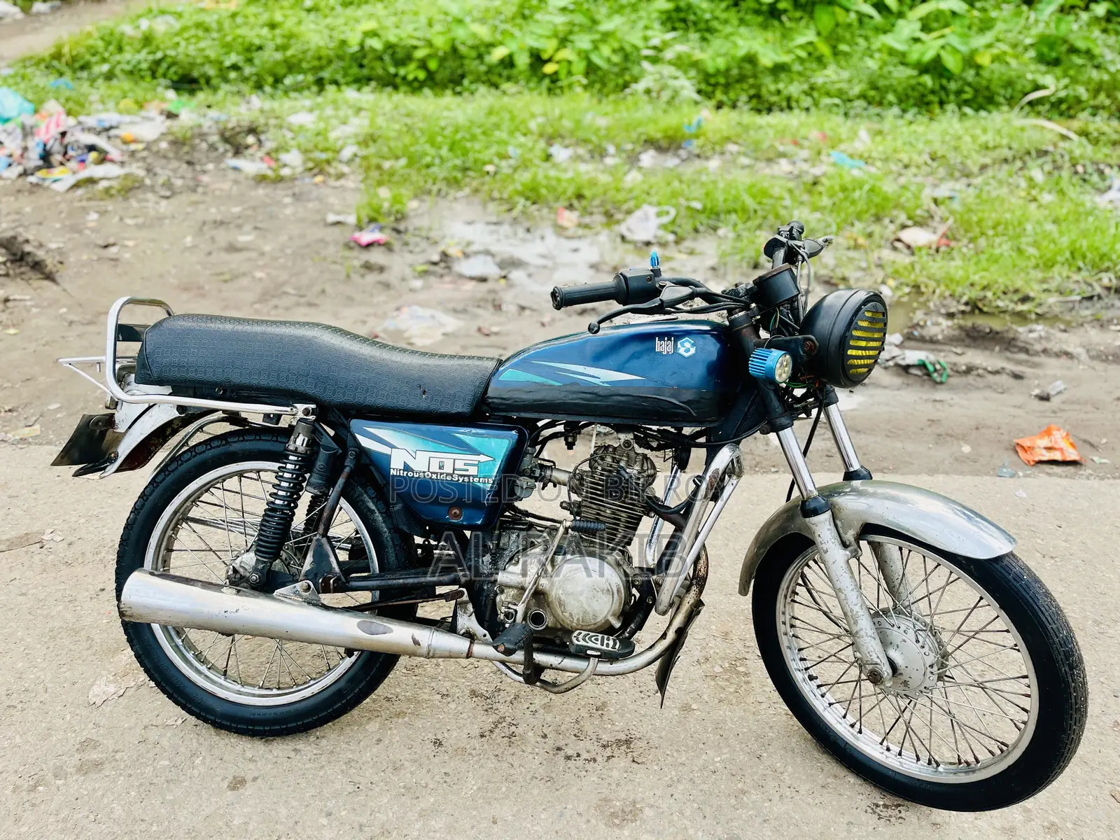 Bajaj Boxer 100 2011 Black