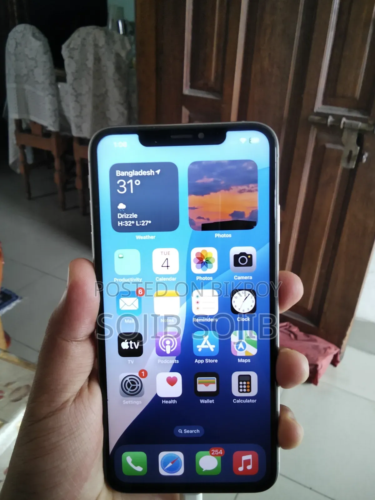 Apple iPhone XS Max 64 GB White