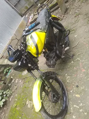 রানার এডি ৮০এস অ্যালয় ২০১৫ কালো