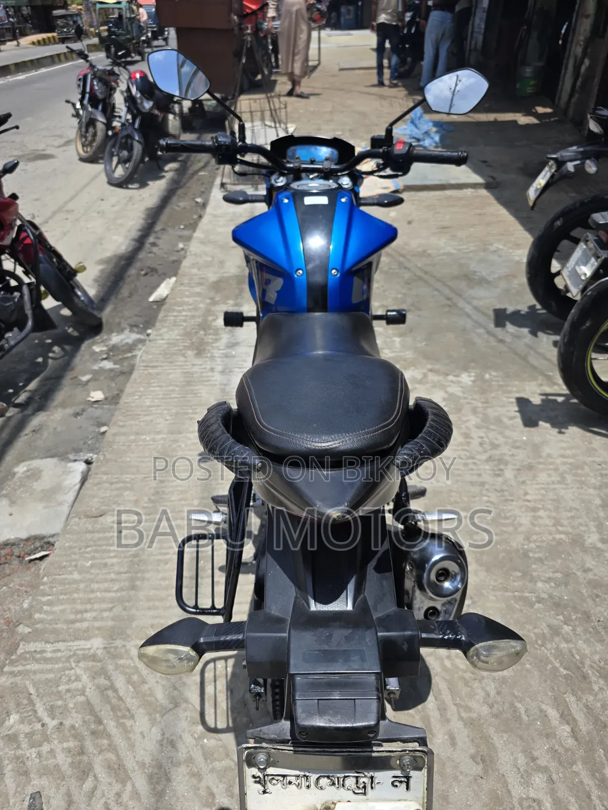 সুজুকি জিক্সার ২০১৭ নীল