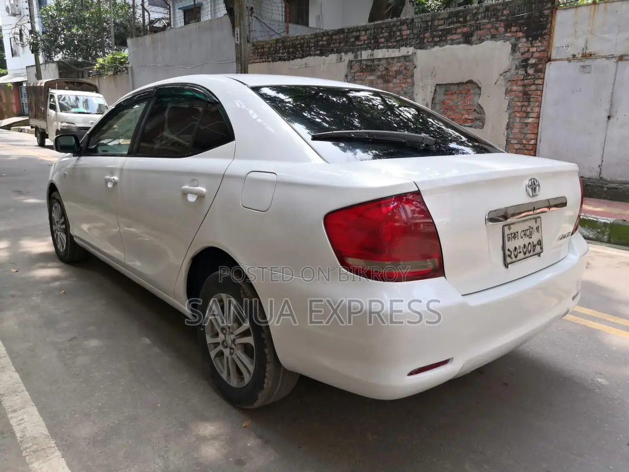 টয়োটা অ্যালিওন ২০০৬ পার্ল