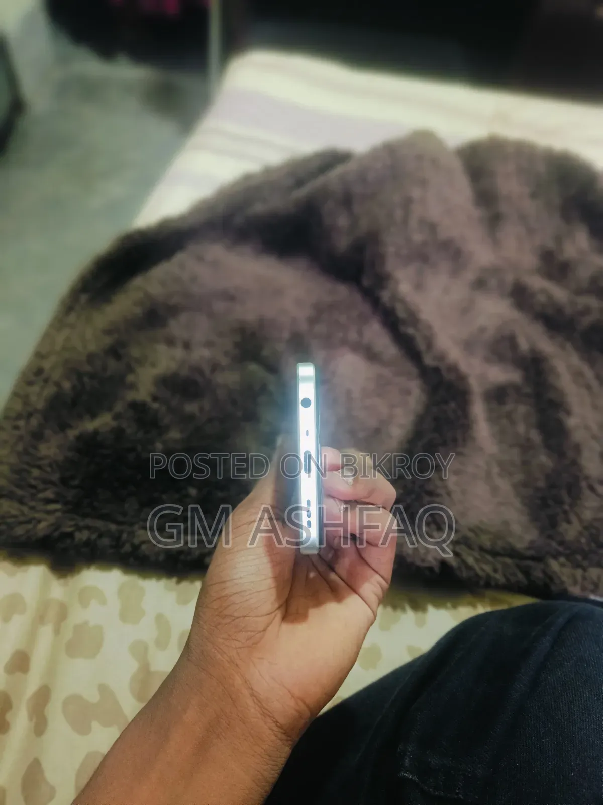অপ্পো ১২৮ জিবি গোল্ড