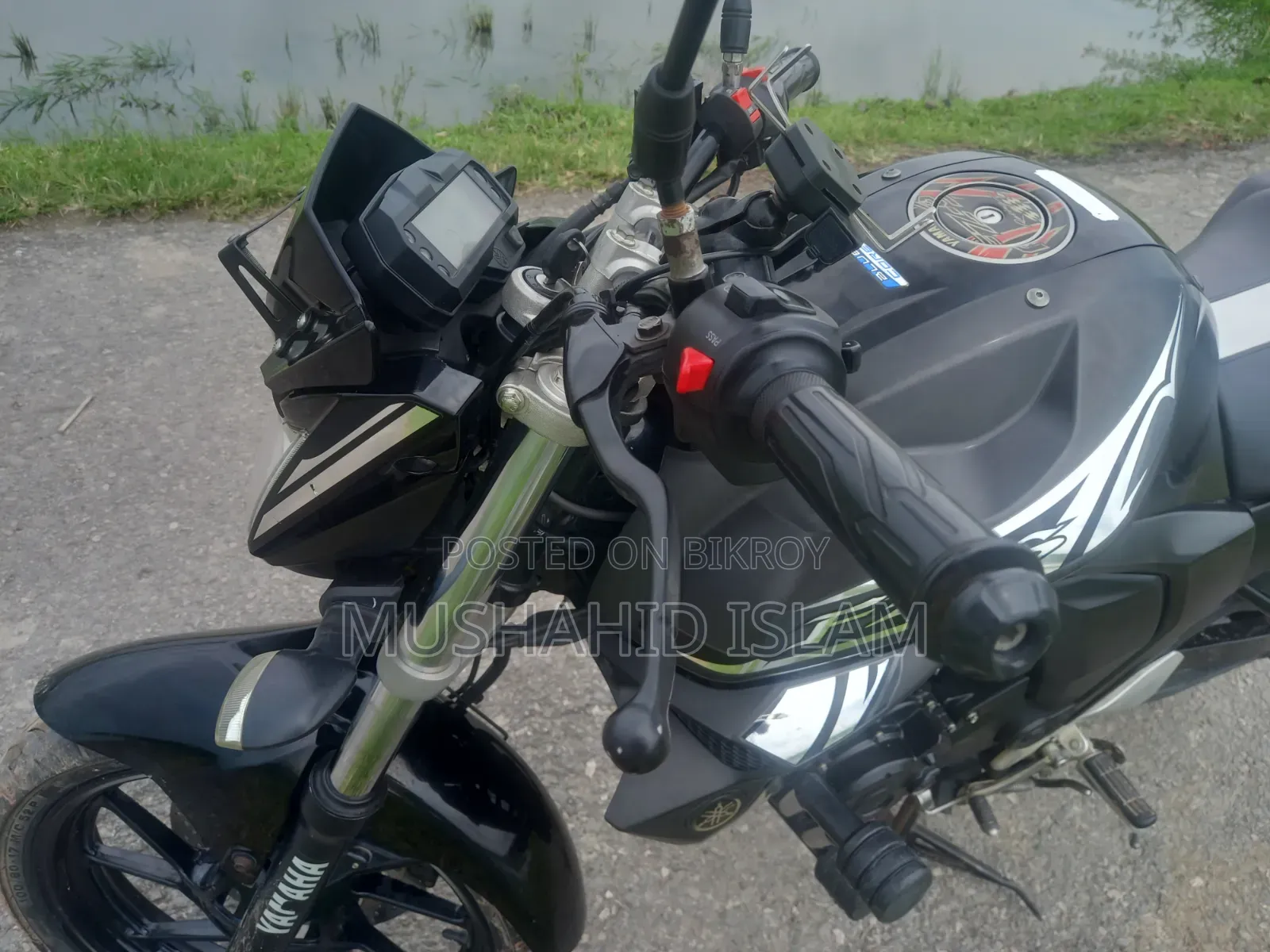 Yamaha FZS V2 2022 Black
