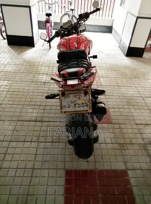 টিভিএস আপাচে ১৬০ ৪ভি ২০১৯ রেড