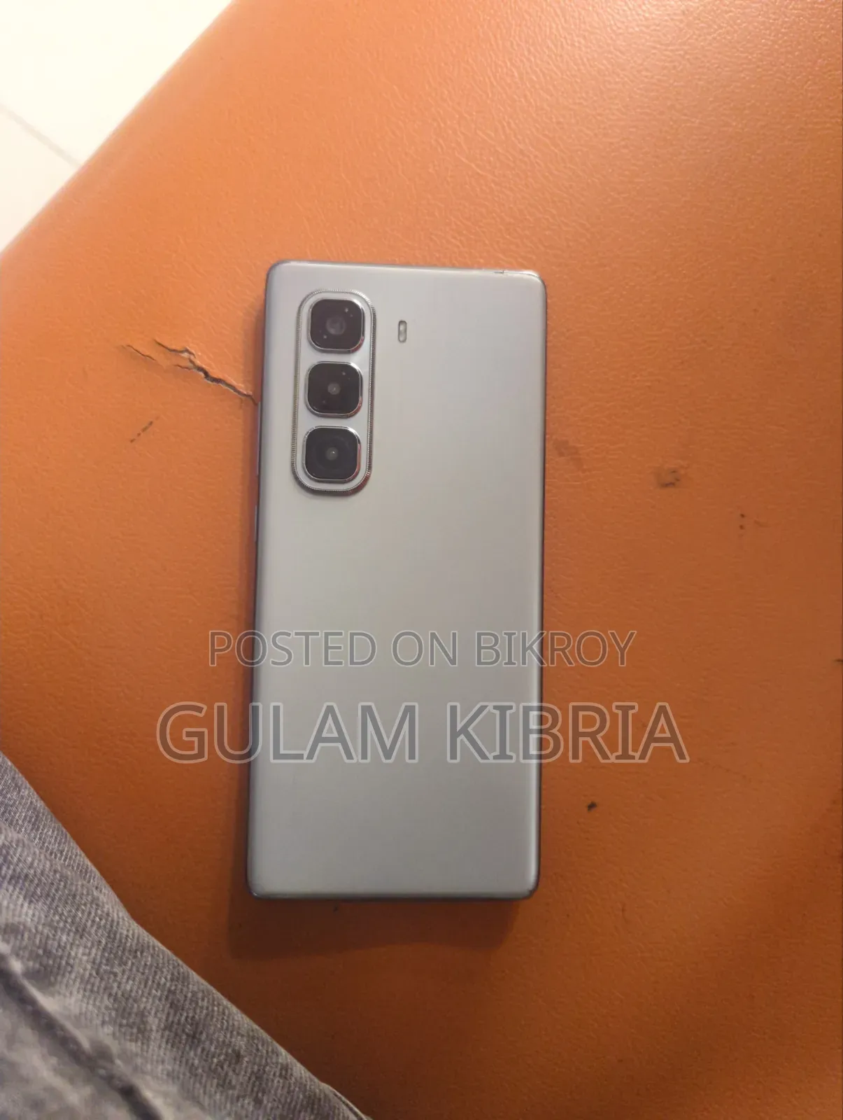 Infinix Hot 50 Pro+ 4G 256 GB Silver