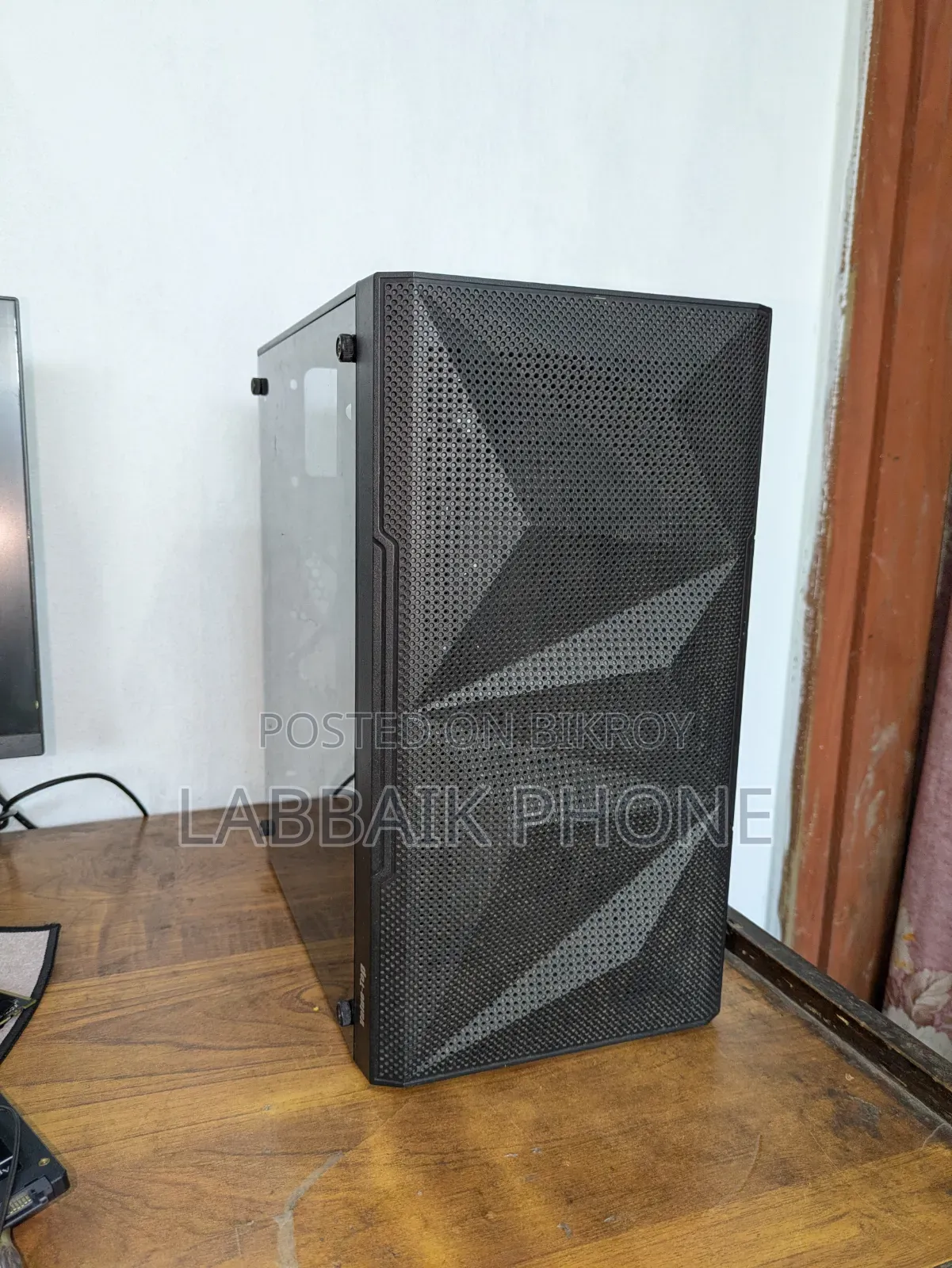 Value Top VT-M700 Mid Tower Casing With 3 RGB Fans