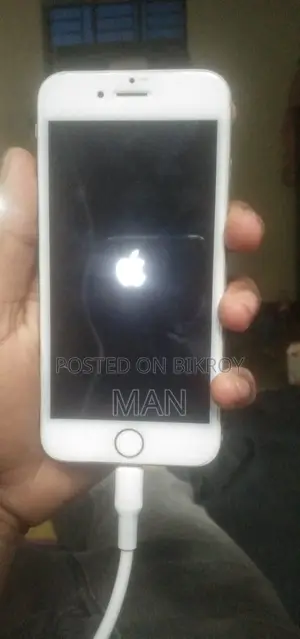 অ্যাপল আইফোন ৬এস ৬৪ জিবি হোয়াইট