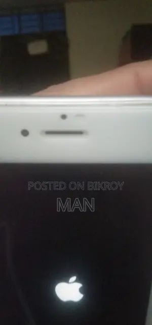 অ্যাপল আইফোন ৬এস ৬৪ জিবি হোয়াইট