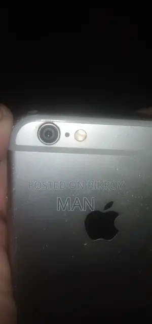 অ্যাপল আইফোন ৬এস ৬৪ জিবি হোয়াইট