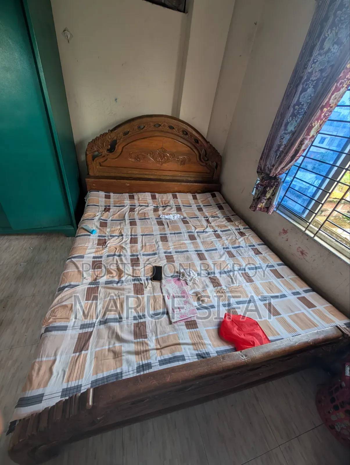 সেকুন কাঠের খাট