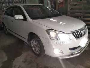 Toyota Premio 2012 Pearl
