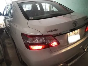 Toyota Premio 2012 Pearl