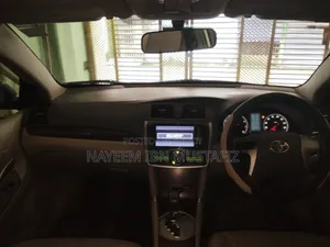 Toyota Premio 2012 Pearl