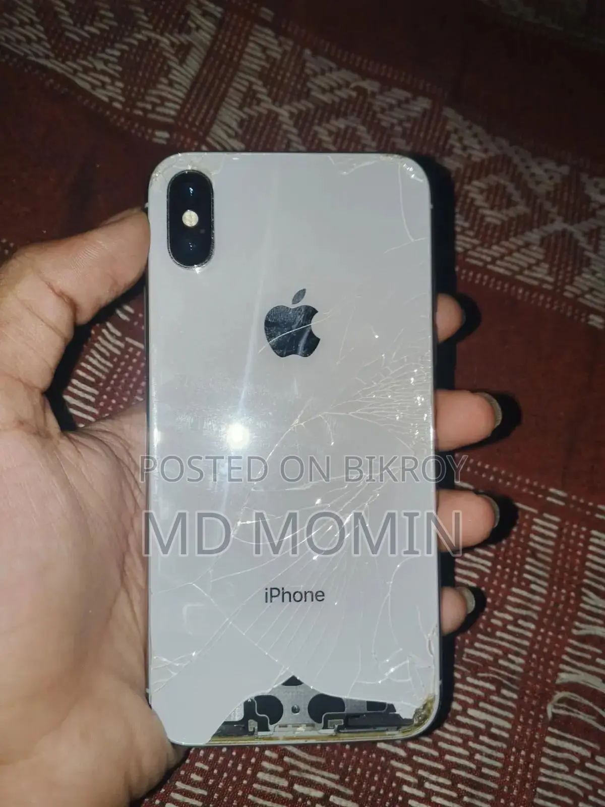 অ্যাপল আইফোন এক্স ৬৪ জিবি হোয়াইট