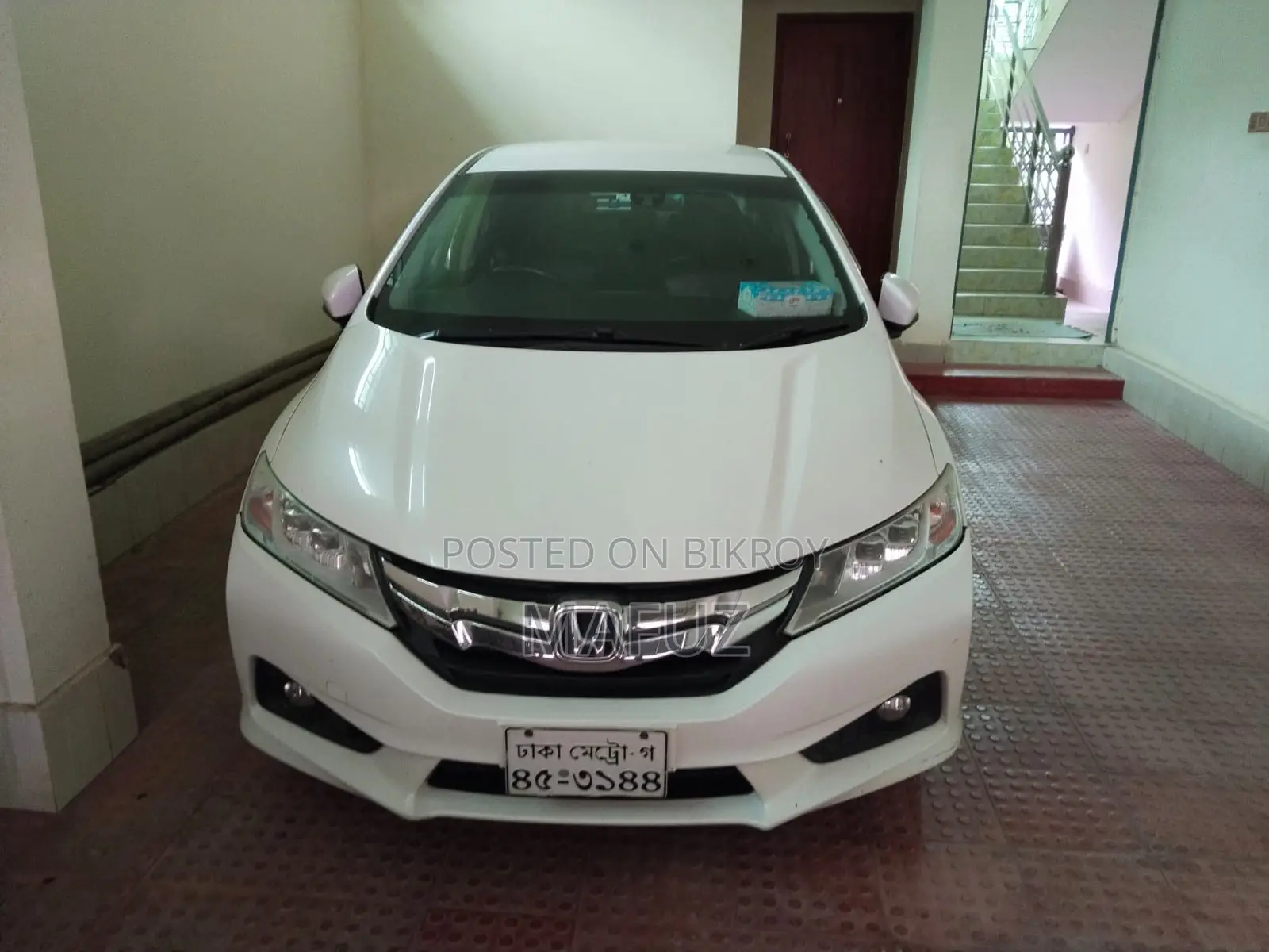 Honda Grace 1.5 Hybrid All-Wheel Drive 2015 Pearl