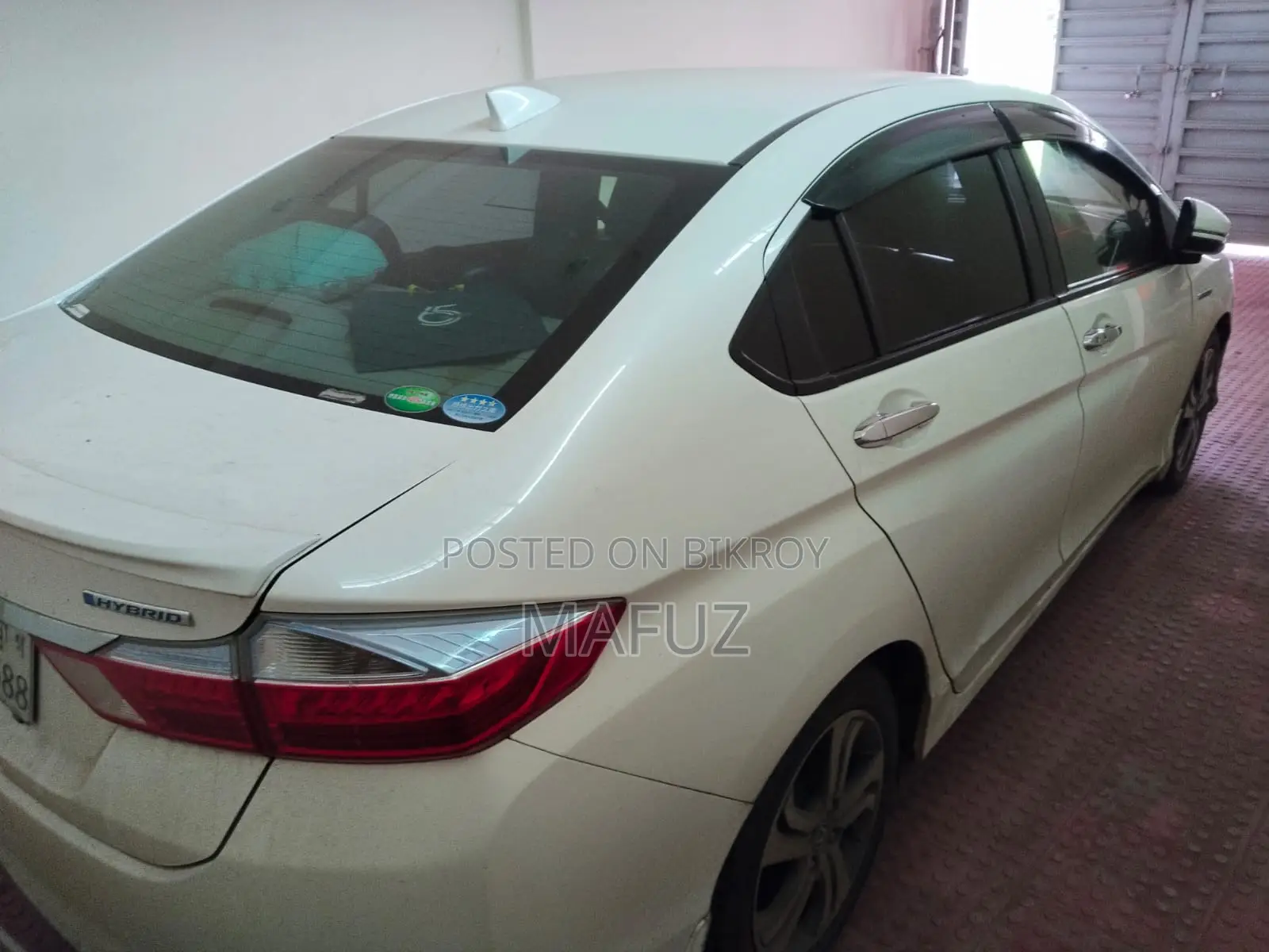 Honda Grace 1.5 Hybrid All-Wheel Drive 2015 Pearl