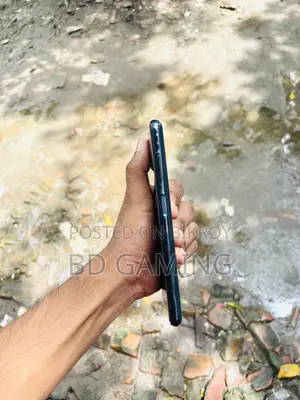 সিম্ফনি বা শাওমি পোকো এক্স৩ ১২৮ জিবি ব্লু