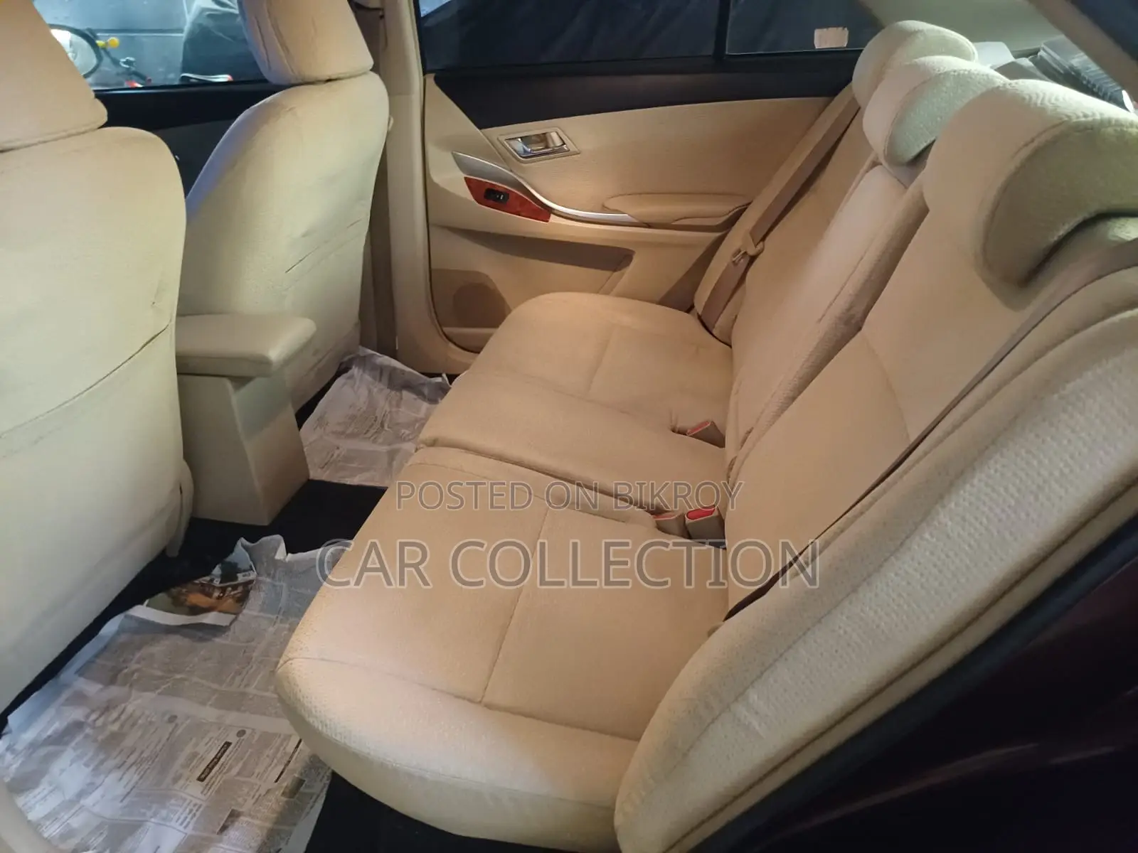 Toyota Premio 1.5 Front-Wheel Drive 2016 Red