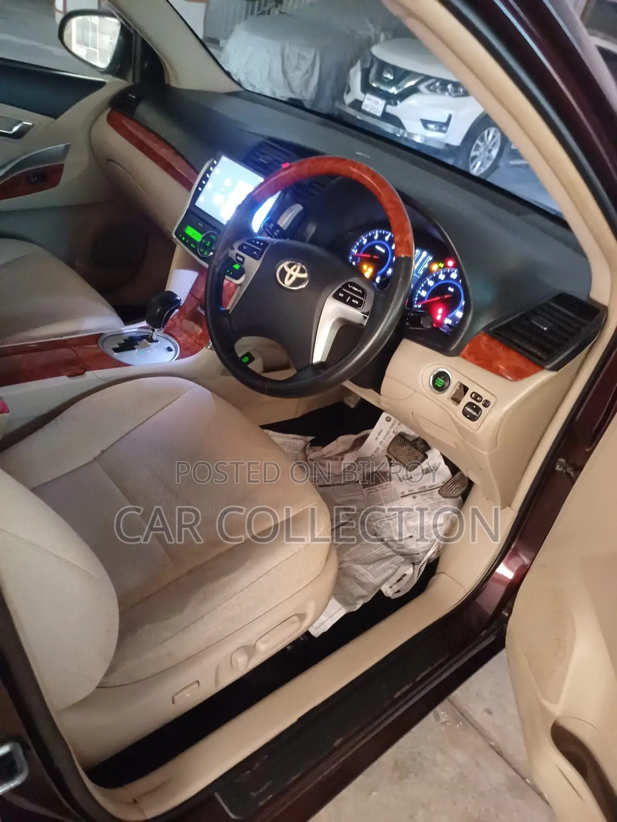 Toyota Premio 1.5 Front-Wheel Drive 2016 Red