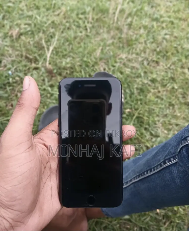Apple iPhone 7 128 GB Black