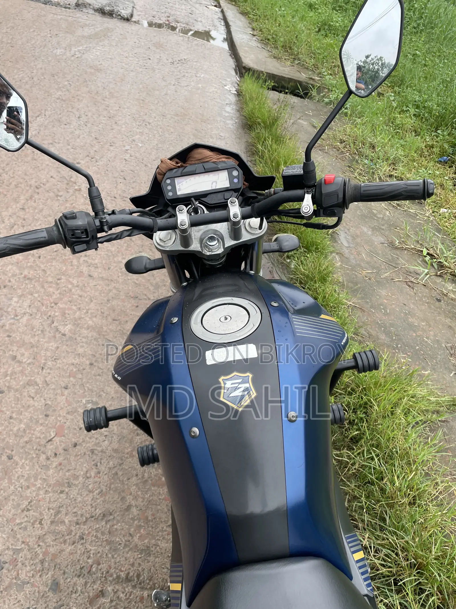 New Yamaha FZS V2 2024 Blue
