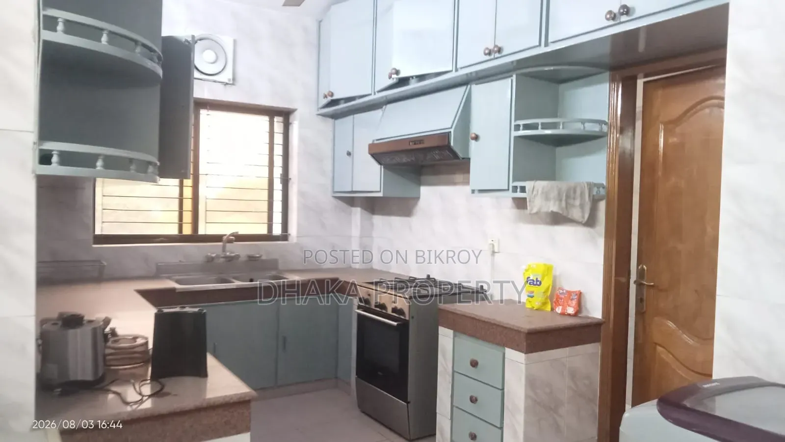 4 Bedroom Apartment in Gulshan for rent