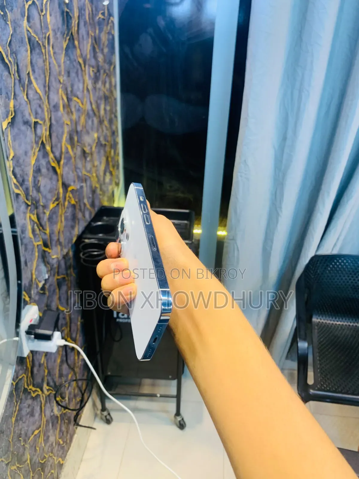 অ্যাপল আইফোন ১৪ প্রো ১২৮ জিবি হোয়াইট
