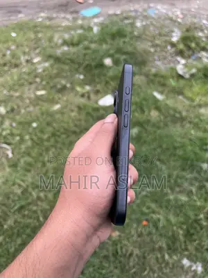 Apple iPhone 16 256 GB Black