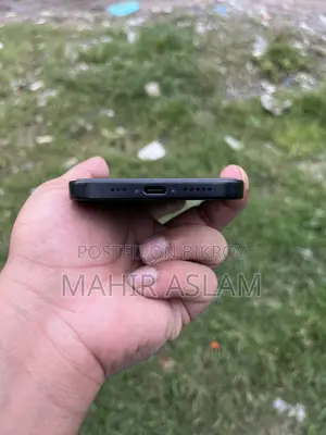 Apple iPhone 16 256 GB Black