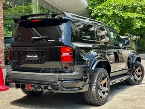 New Toyota Land Cruiser Prado 2.7 2024 Black